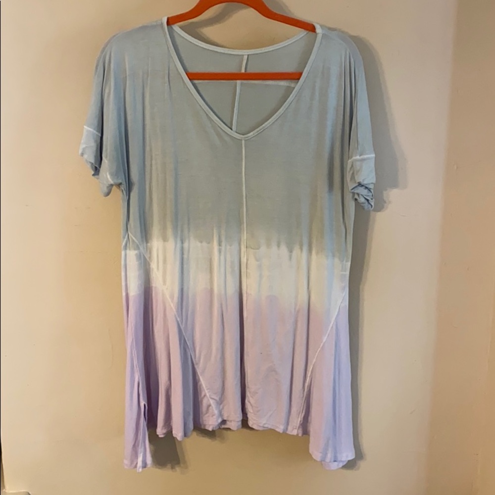 Oversized tie dye top! So cute!